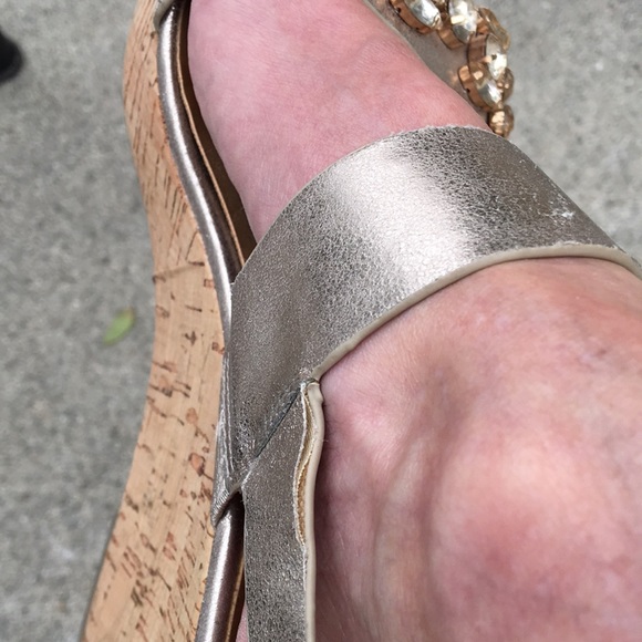 Gold sandals with bling! - Picture 8 of 10